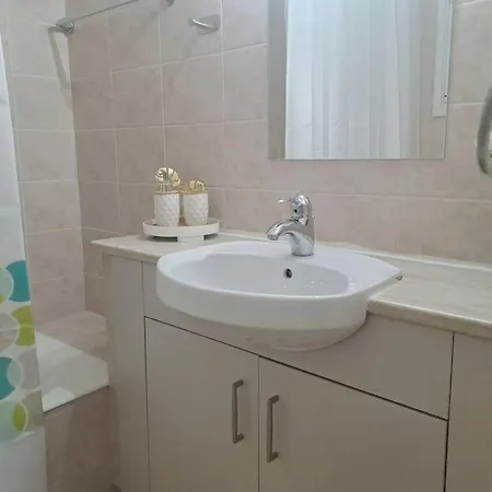 Cypresa Sweet Oroklini Apartment Larnaca