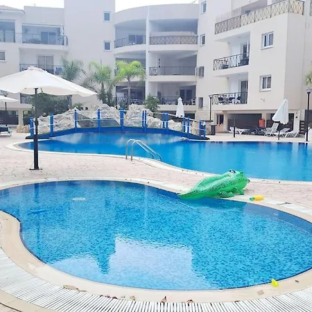 Cypresa Sweet Oroklini アパート *