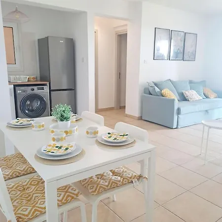 Cypresa Sweet Oroklini * Larnaca