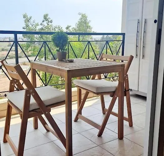 Cypresa Sweet Oroklini Apartmán