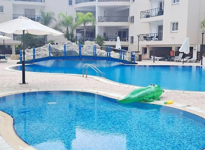 Cypresa Sweet Oroklini Apartmán *